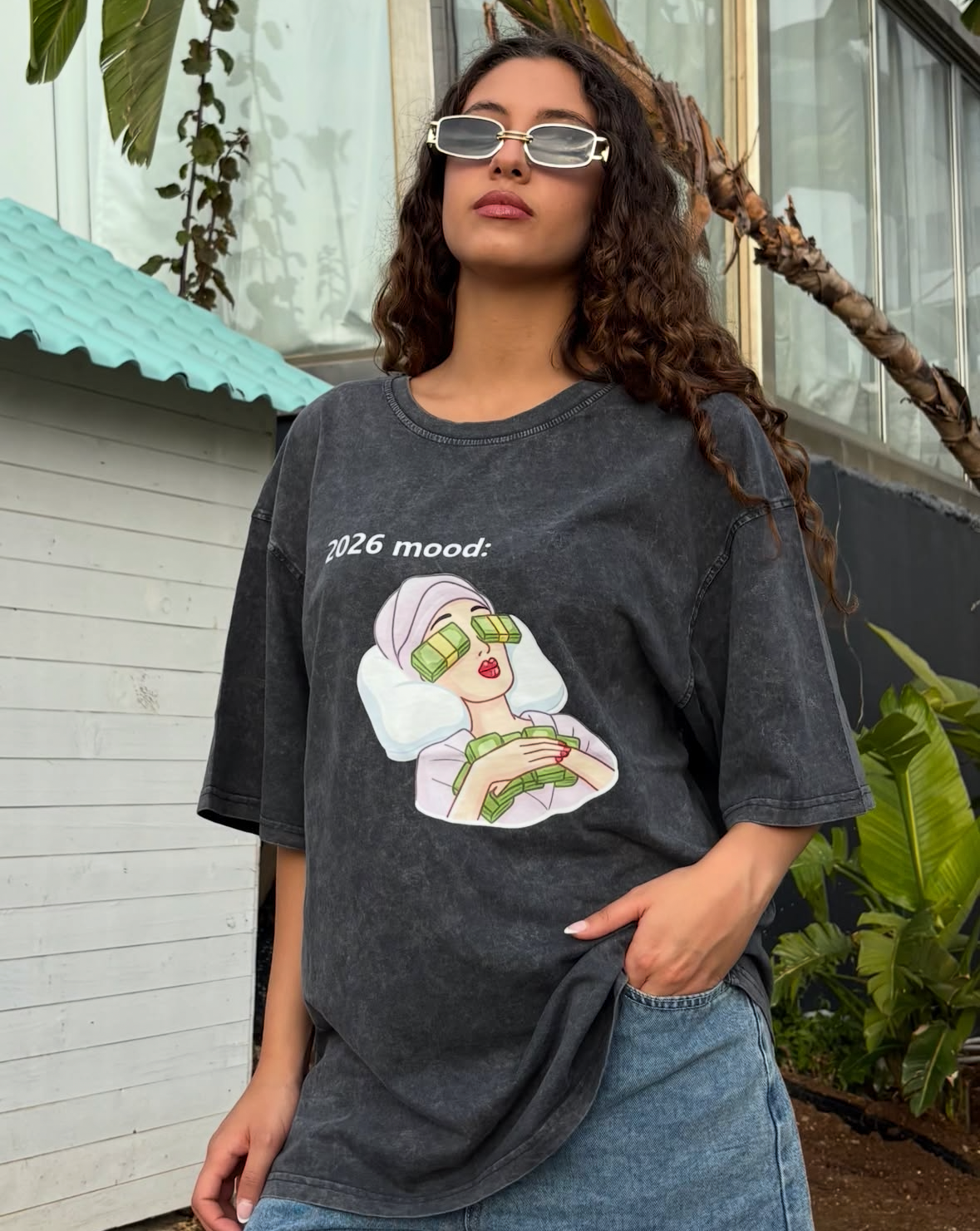 “MANIFẼST” TEE