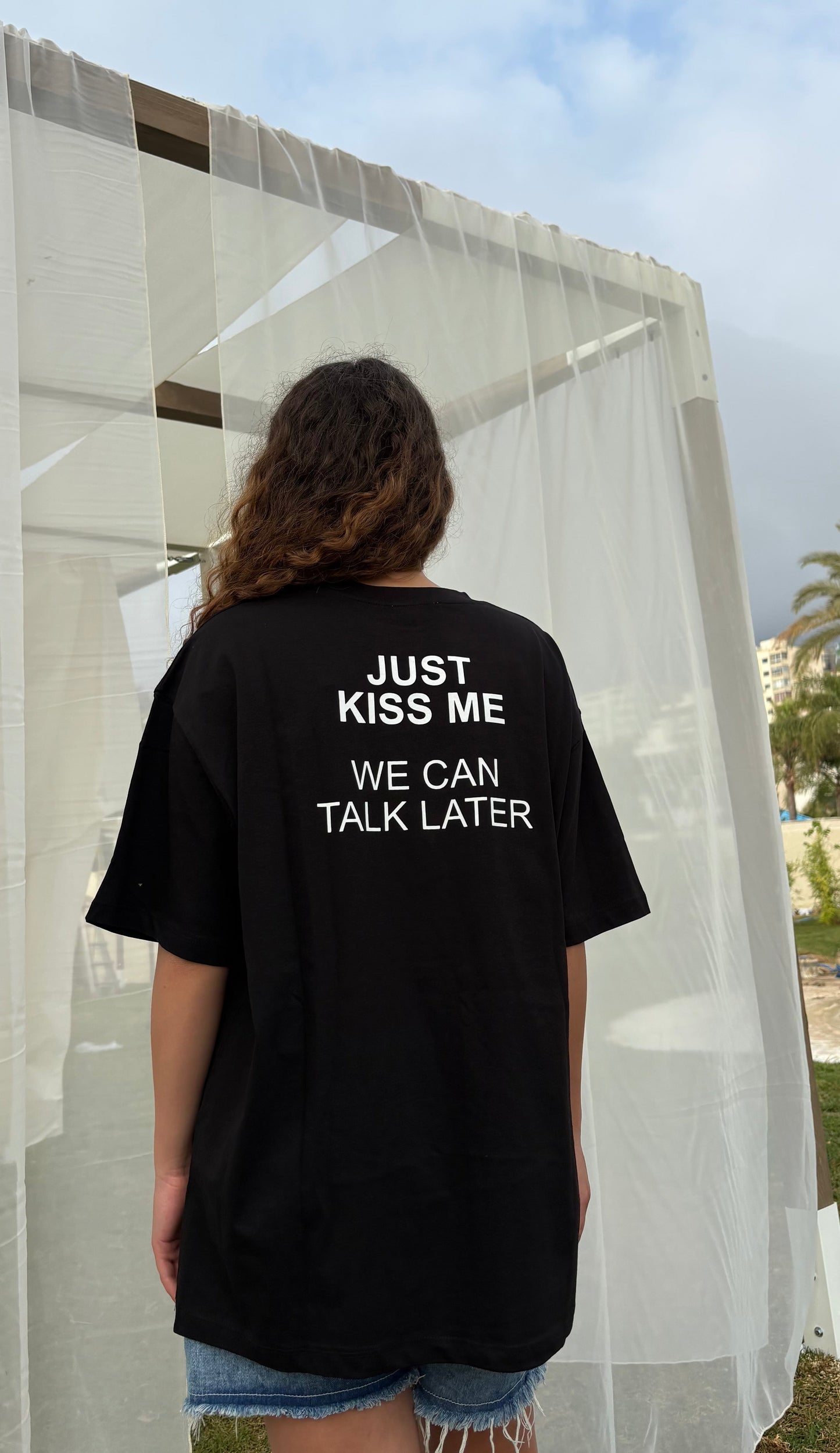 “AFTĚR KÎSS” Tee